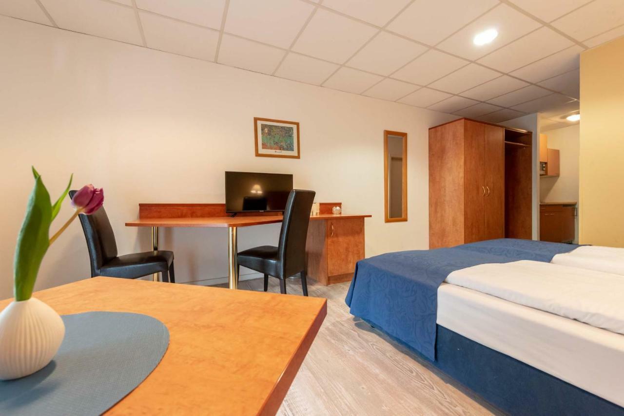 Boardinghouse Burgpark 호텔 Hürth 외부 사진